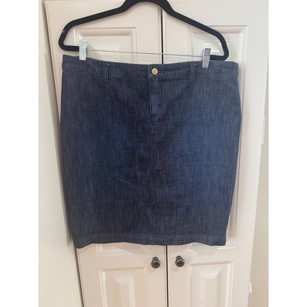 Lilly Pulitzer Denim Skirt Women's‎ Size 12 Dark Wash Stretch Casual Barbiecore